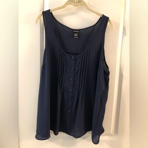 Torrid navy blue tulip back sheer tank size 1